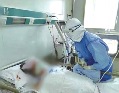 “在隔離病區(qū)里過生日，我永生難忘”