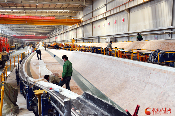 “擰緊”防控閥 打出“組合拳”——玉門市三向發(fā)力推動(dòng)疫情防控、復(fù)工復(fù)產(chǎn)、脫貧攻堅(jiān)齊頭并進(jìn)（圖）