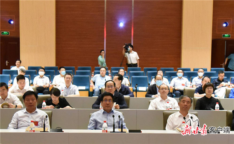 甘肅省深度貧困地區(qū)脫貧攻堅(jiān)現(xiàn)場推進(jìn)會(huì)召開 林鐸唐仁健陳志剛李忠講話 孫偉主持