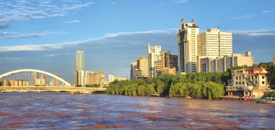 護(hù)好黃河水 保衛(wèi)蘭州藍(lán) 再造金城綠——蘭州市加強(qiáng)黃河流域生態(tài)保護(hù)、推進(jìn)高質(zhì)量發(fā)展綜述