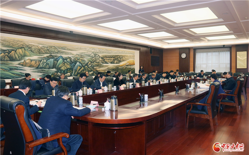 甘肅省文化體制改革專項(xiàng)小組專題會(huì)在蘭召開(kāi) 王嘉毅主持并講話