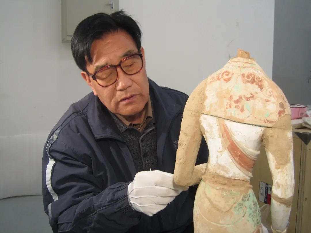 【中央媒體看甘肅】守護(hù)千年敦煌，他只覺一生太短……