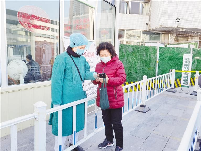 智能生活下，老年人的“數(shù)字鴻溝”如何跨越？