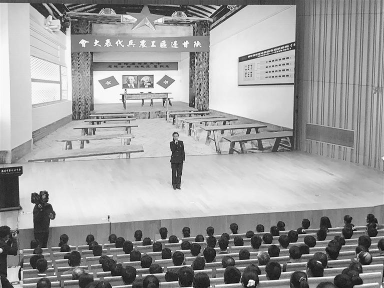 蘭州市開展“學黨史、頌黨恩、跟黨走”紅色文化進校園活動