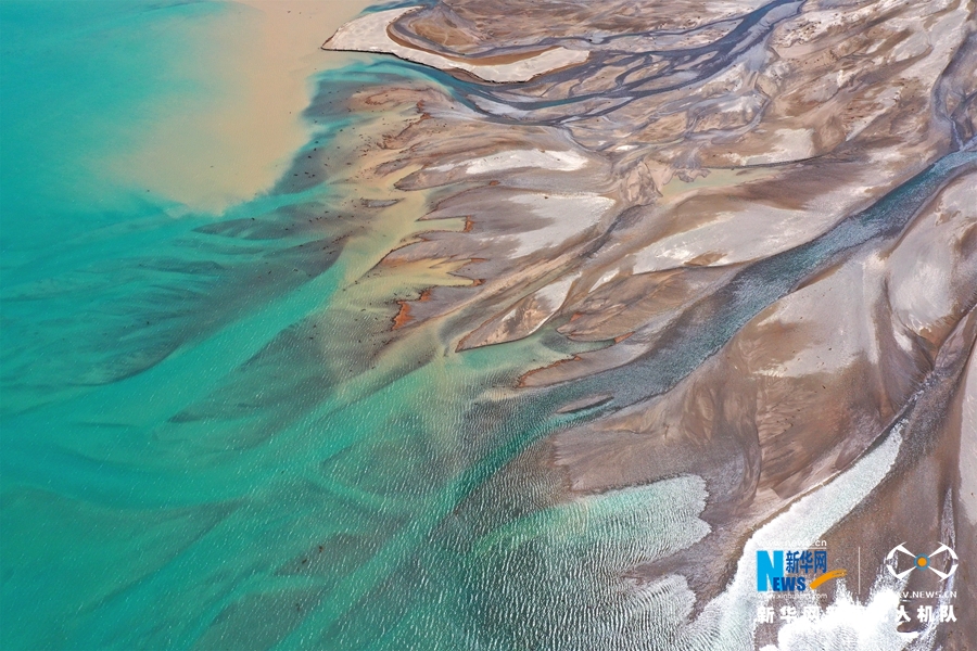 【“飛閱”中國】驚艷！昌馬湖畔：河流繪大地“扇面”