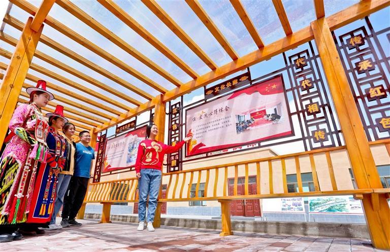 探尋“如意甘肅”喜看隴原新貌 蘭州日報社聯合省內各市州黨報大型聯合直播特別節(jié)目觀看量再破1000萬+