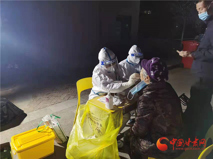 專家詳解新版新冠診療方案：為何輕型病例可以不住院了？