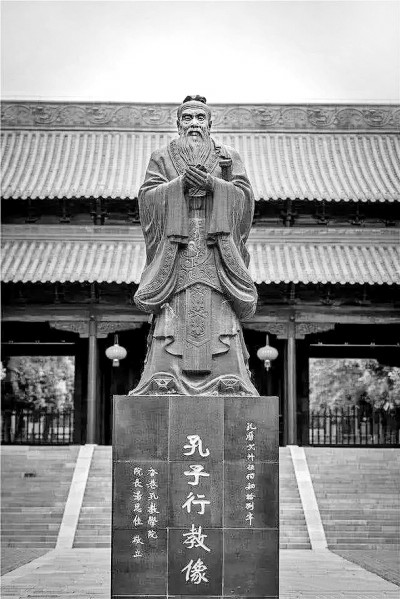 繪一幅壯闊的中國文學(xué)地圖——《深入文明史的中國思想史》寫作緣起